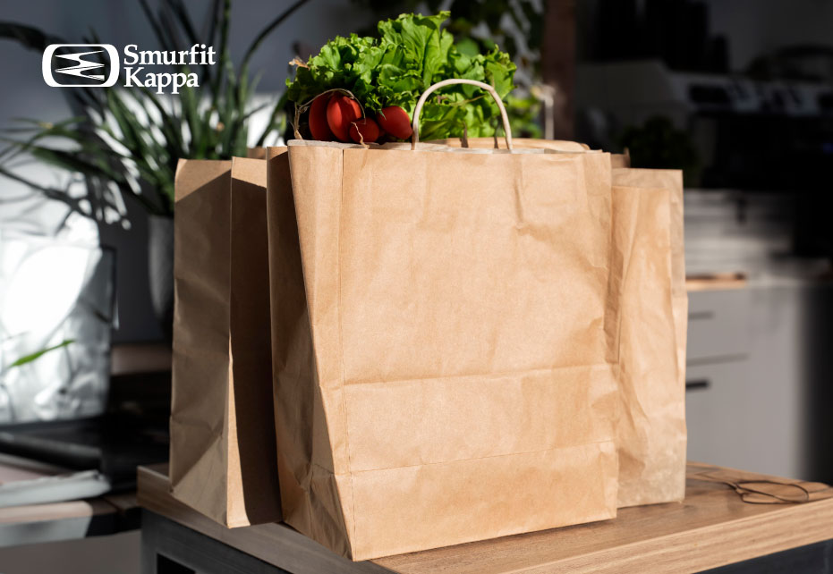 Bolsas de papel reutilizadas con comestibles